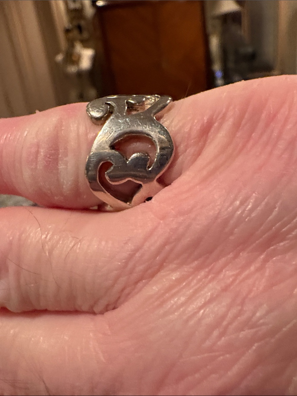 Silpada Openwork Scroll Band Ring in Silver